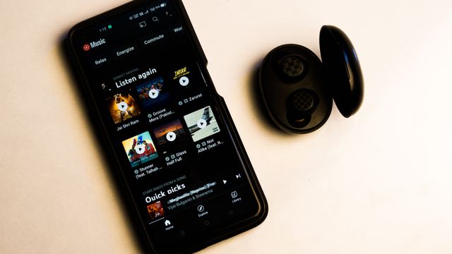 Dj Vs Spotify Mariage
